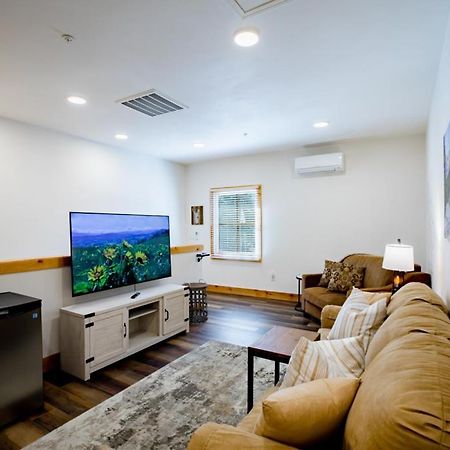 Enchantment Lodges - 5 Min Walk To Downtown ليفينورث المظهر الخارجي الصورة