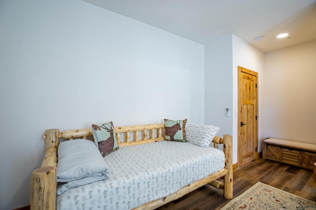 Enchantment Lodges - 5 Min Walk To Downtown ليفينورث المظهر الخارجي الصورة